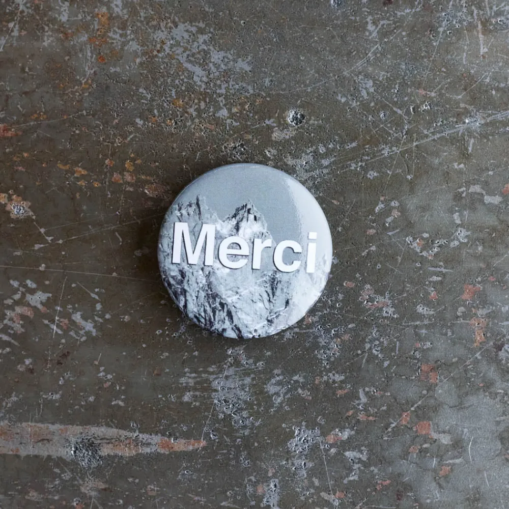 2261 STICKER MULE Badge Merci - Montagne Noir & Blanc