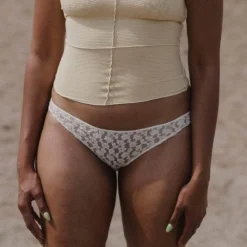 Women BASERANGE - Culotte Crescent - Blanc