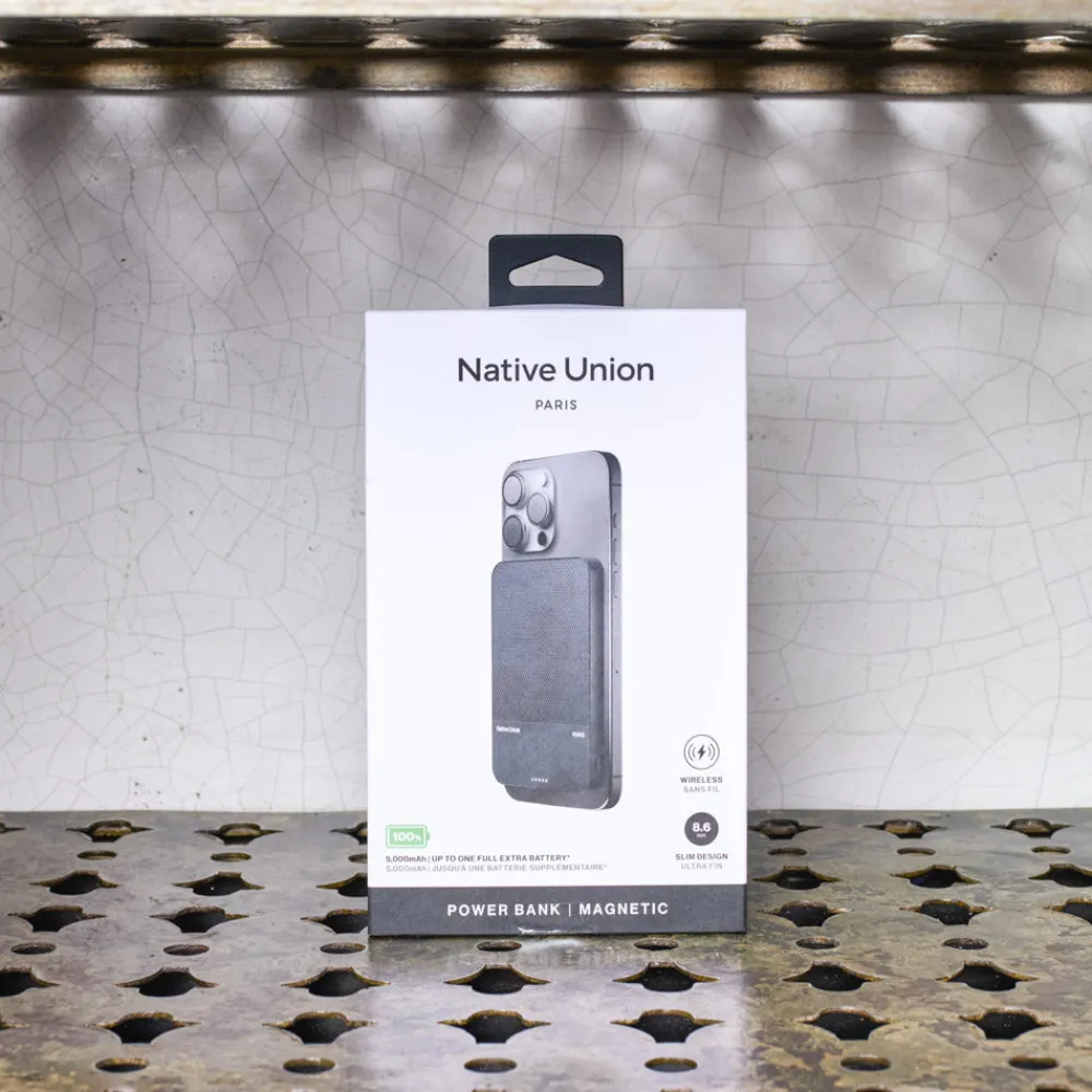 041 NATIVE UNION Batterie portable Magnetic - Noir