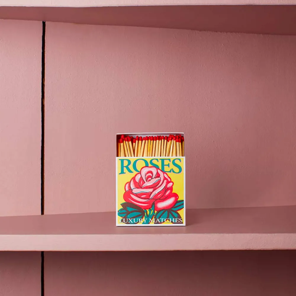 590 FINE MATCH BOX Boîte de 150 grandes allumettes - Roses