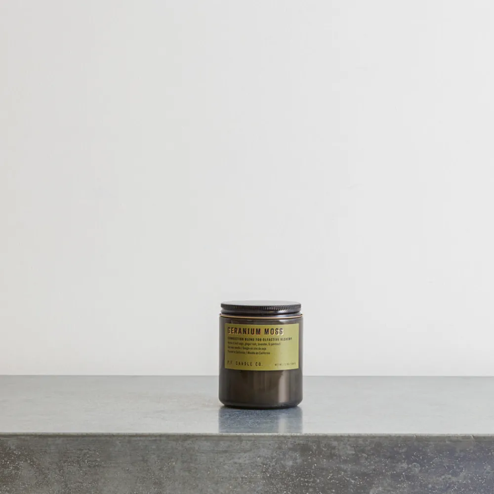 369 PF CANDLE Bougie Geranium & Moss