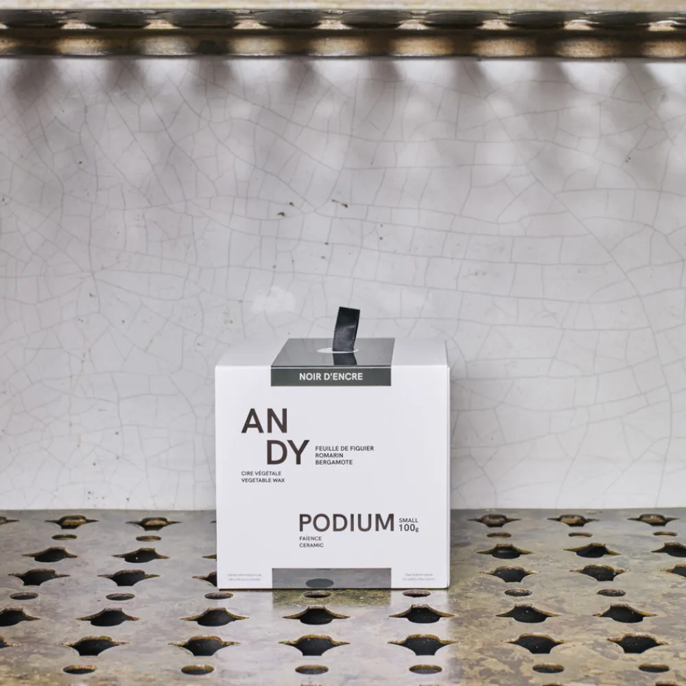 2195 MAMENE Bougie Podium S - Noir