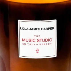 2999 SAS W Bougie The music studio on Trufo street - Lola James Harper - 190 g