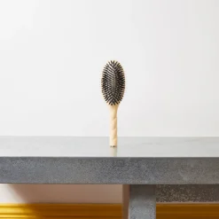 1664 LA BONNE BROSSE Brosse à cheveux N.03 L'INDISPENSABLE - Soin & Perfection