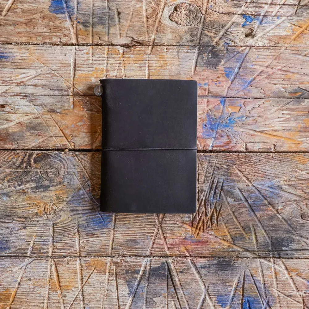 426 DESIGNPHIL Carnet passeport en cuir - Noir