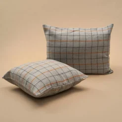 1050 MOISMONT Coussin en laine n°79 - Dutch Blue - Moismont