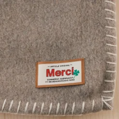 2138 TESSILECHITI Couverture Merci - Beige
