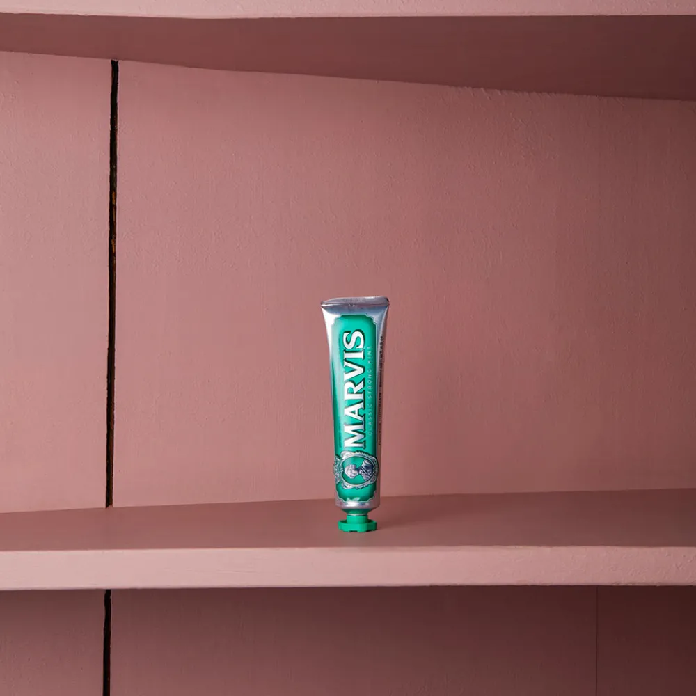 1162 AEGIS PHARMA Dentifrice - Menthe Forte - Marvis - 85 ml