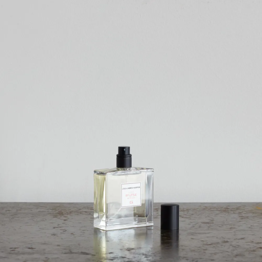 2999 SAS W Eau de toilette Little by little with Joy - Lola James Harper