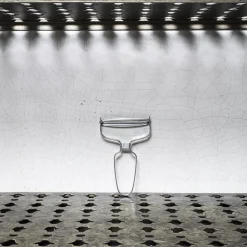 1672 TRIANGLE Eplucheur horizontal en acier inoxydable
