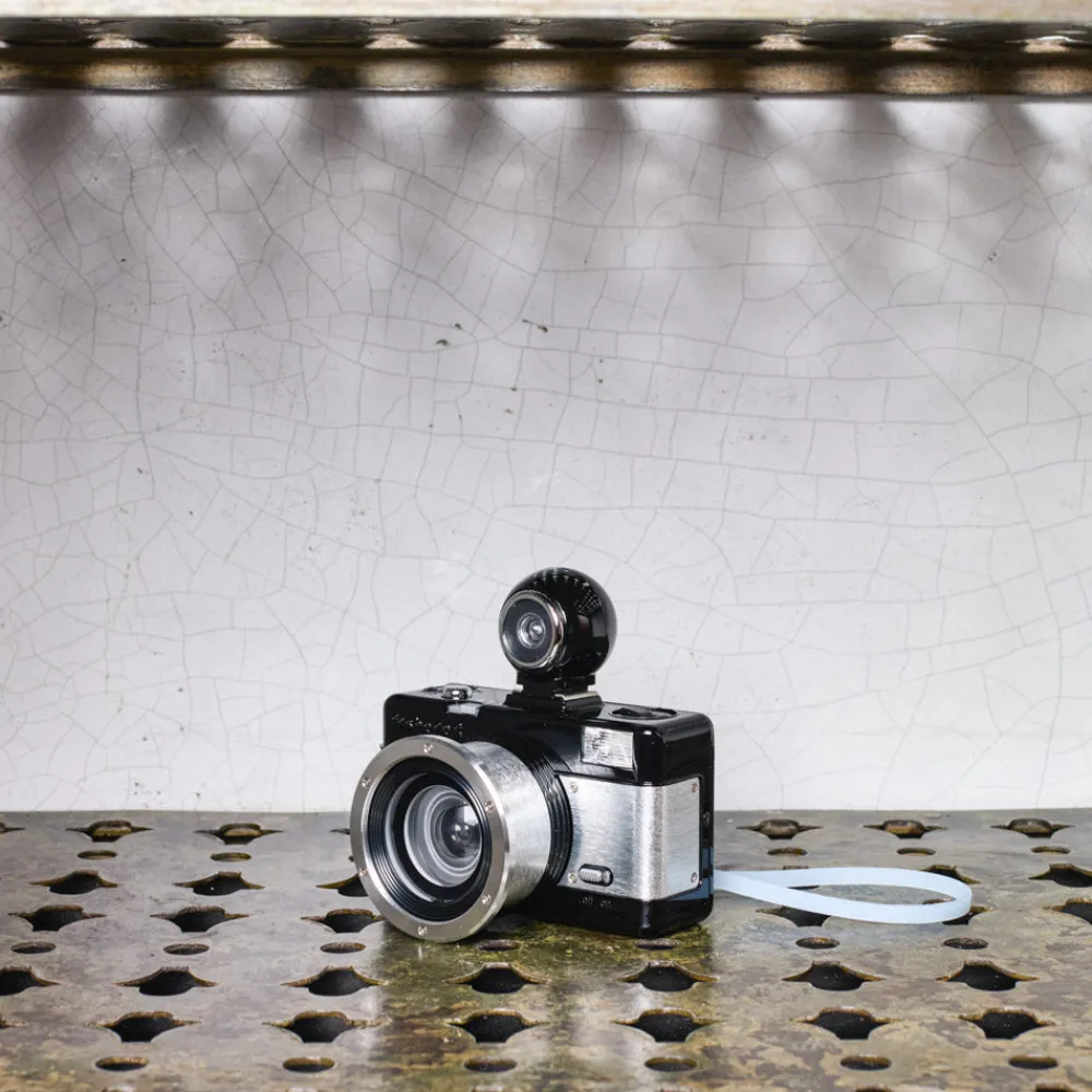 1974 LOMOGRAPHY Fisheye 35mm - Lomography