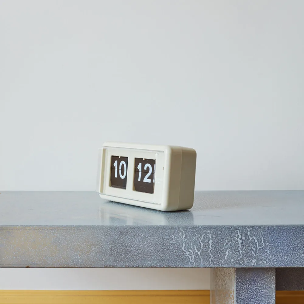 1644 TWEMCO Horloge QT 30 - Beige - Twemco