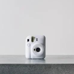 1253 FUJIFILM Instax Mini 12 - Clay White