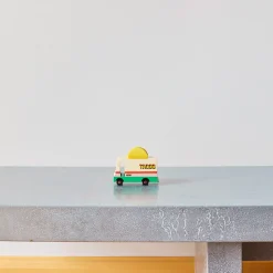 Kids 1499 CANDYLAB Jouet en bois - Tacos Van