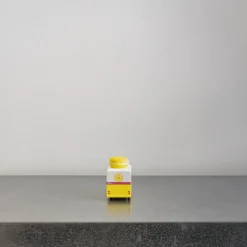 Kids 1499 CANDYLAB Jouet en bois - Yellow Macaron Van