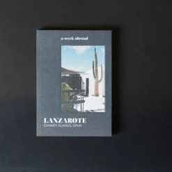 2037 A WEEK ABROAD Livre - A Week Abroad Lanzarote