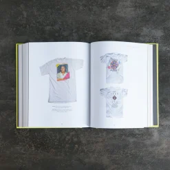 1754 HACHETTE UK Livre - Cult T-Shirts