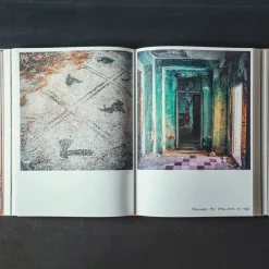 748 MARSTON BOOK SERVICES Livre - François Halard : L'intime photographié