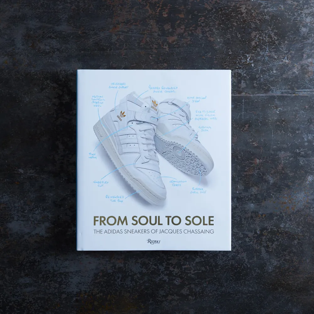 748 MARSTON BOOK SERVICES Livre - From Soul to Sole, the Adidas sneakers of Jacques Chassaing