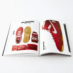 Clutch Livre - Nike Chronicle Extra "1984-1986"
