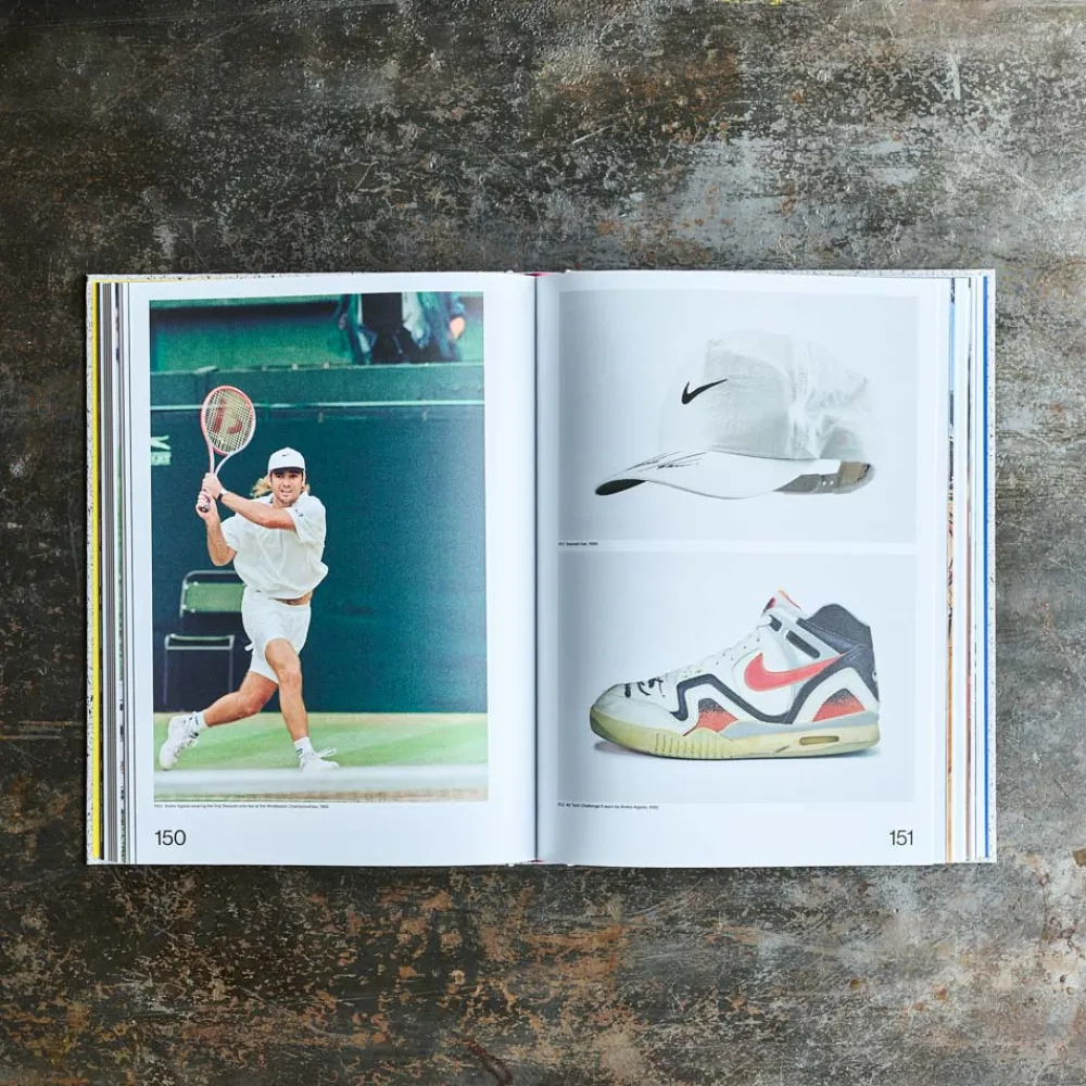 1212 INTERART Livre - Nike: Form Follows Motion