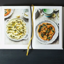 746 HACHETTE EDITIONS Livre - Ottolenghi Simple: A Cookbook