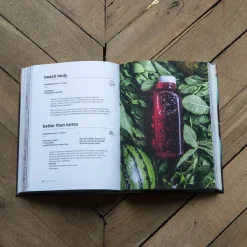 747 FLAMMARION Livre - Recettes Vegan Wild & The Moon