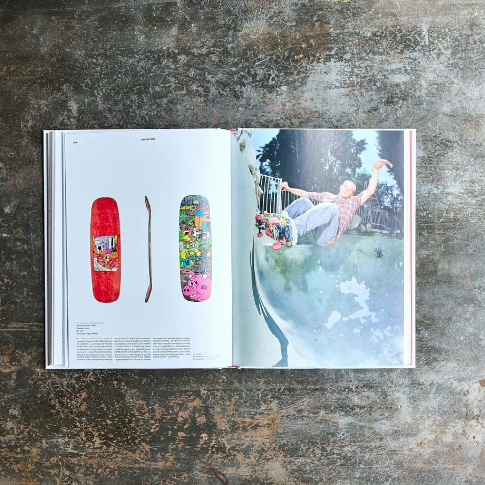 730 PHAIDON Livre - Skateboard