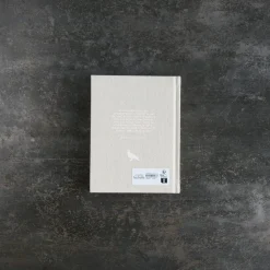 746 HACHETTE EDITIONS Livre - Un dimanche à Paris de Zoé de las Cases