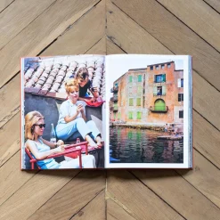 1635 ASSOULINE Livre Saint Tropez - Assouline
