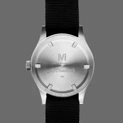 MERCI Montre LMM-01 : The Archiwatch (Mécanique)