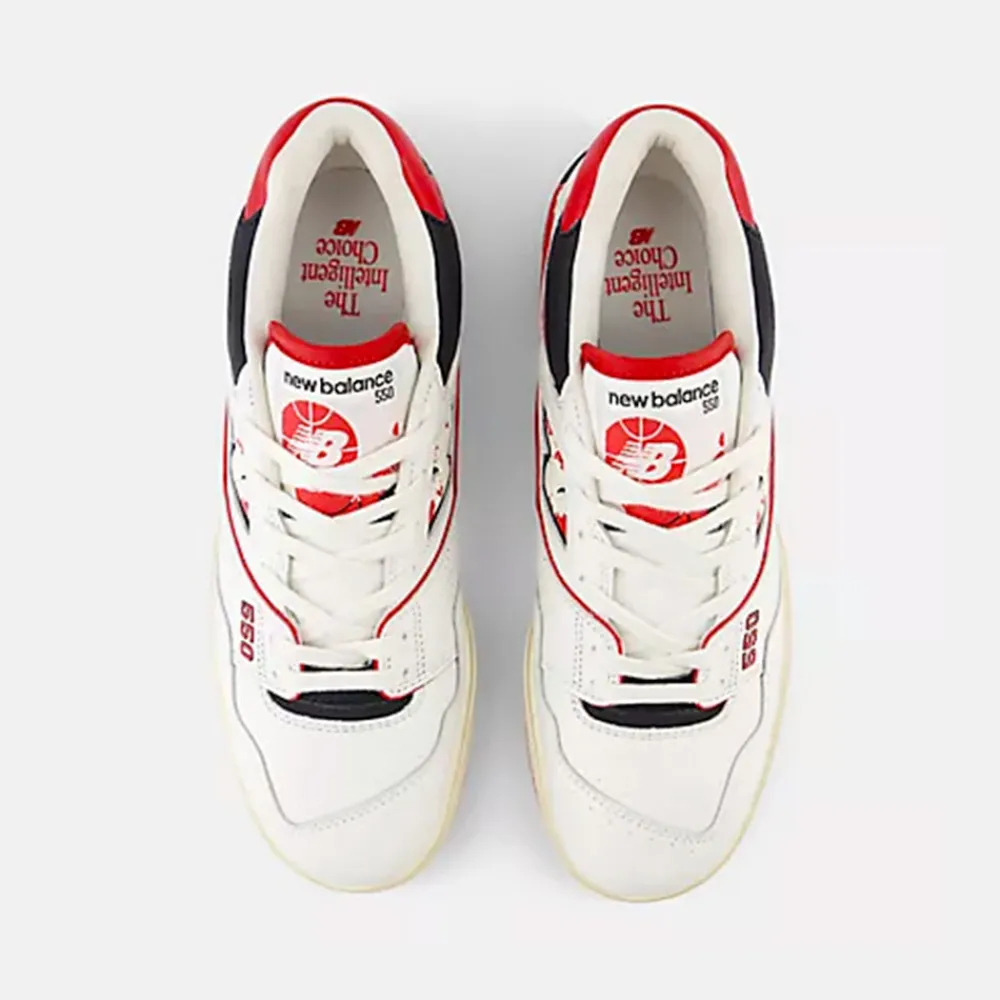 Women New Balance - Baskets 550 - Rouge