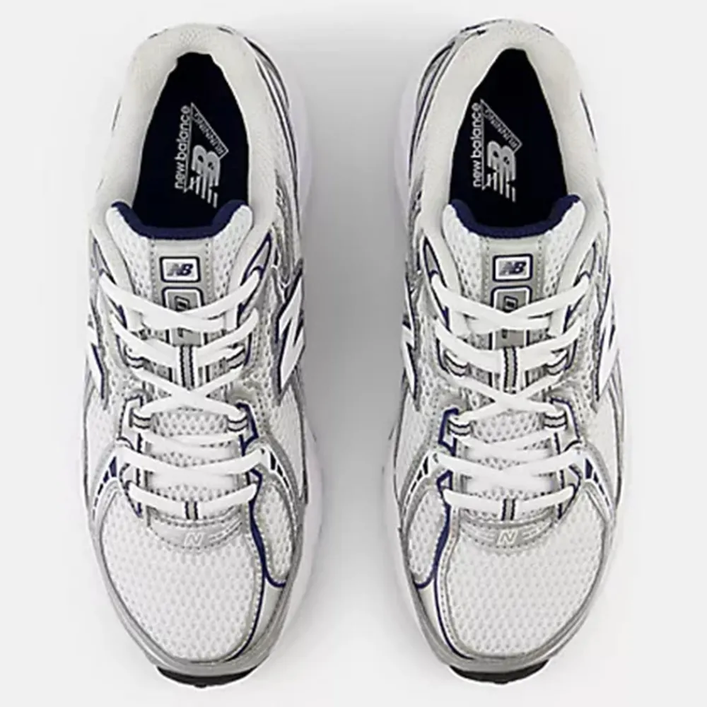 Women New Balance - U740WN2 - Gris/Marine