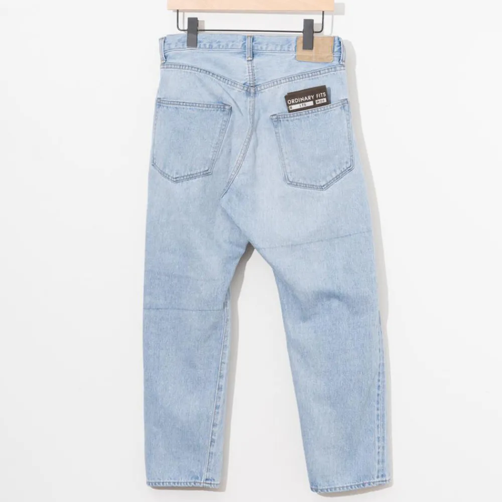 ORDINARY FITS - Jeans Loose Ankle Denim - Ice Blue