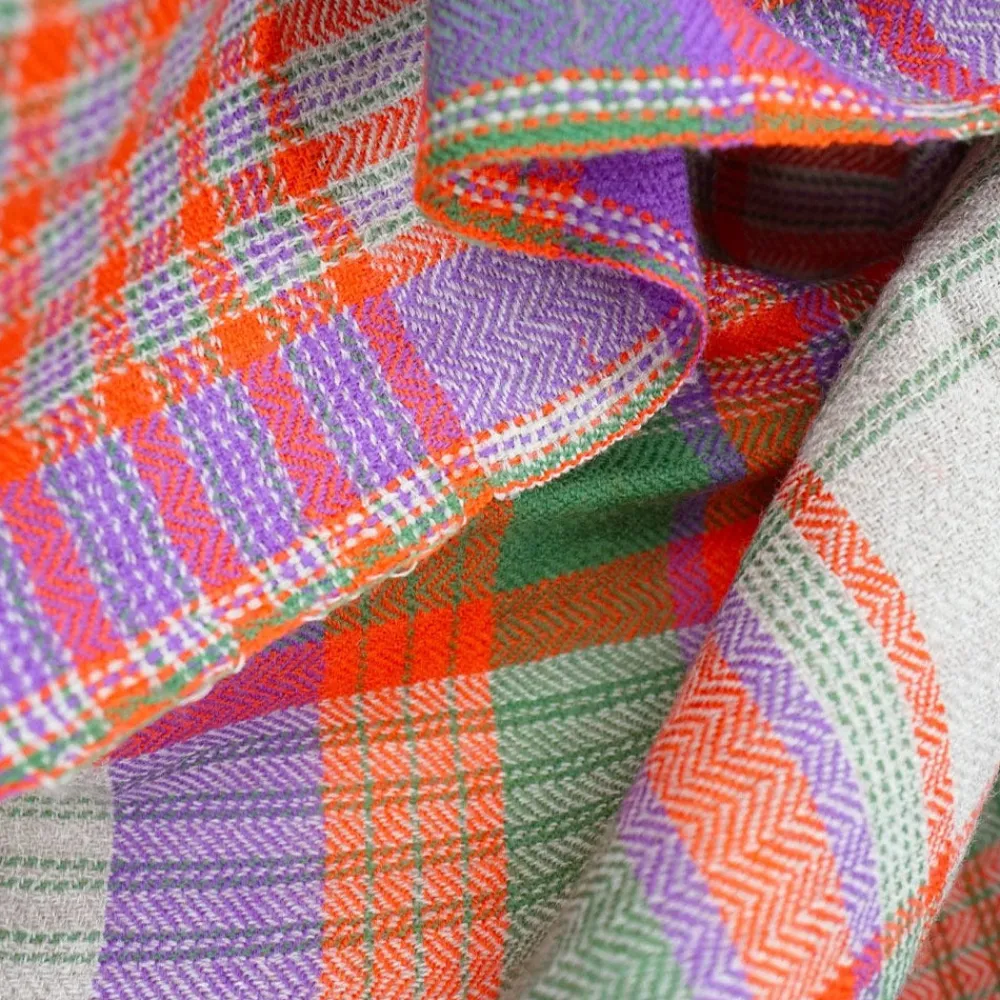 1050 MOISMONT Plaid en laine n°81 - Green Tea - Moismont