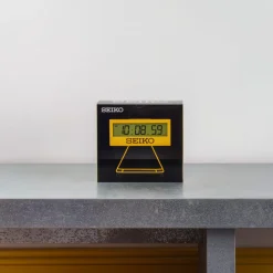 2067 SEIKO Réveil Seiko affichage digital - Jaune