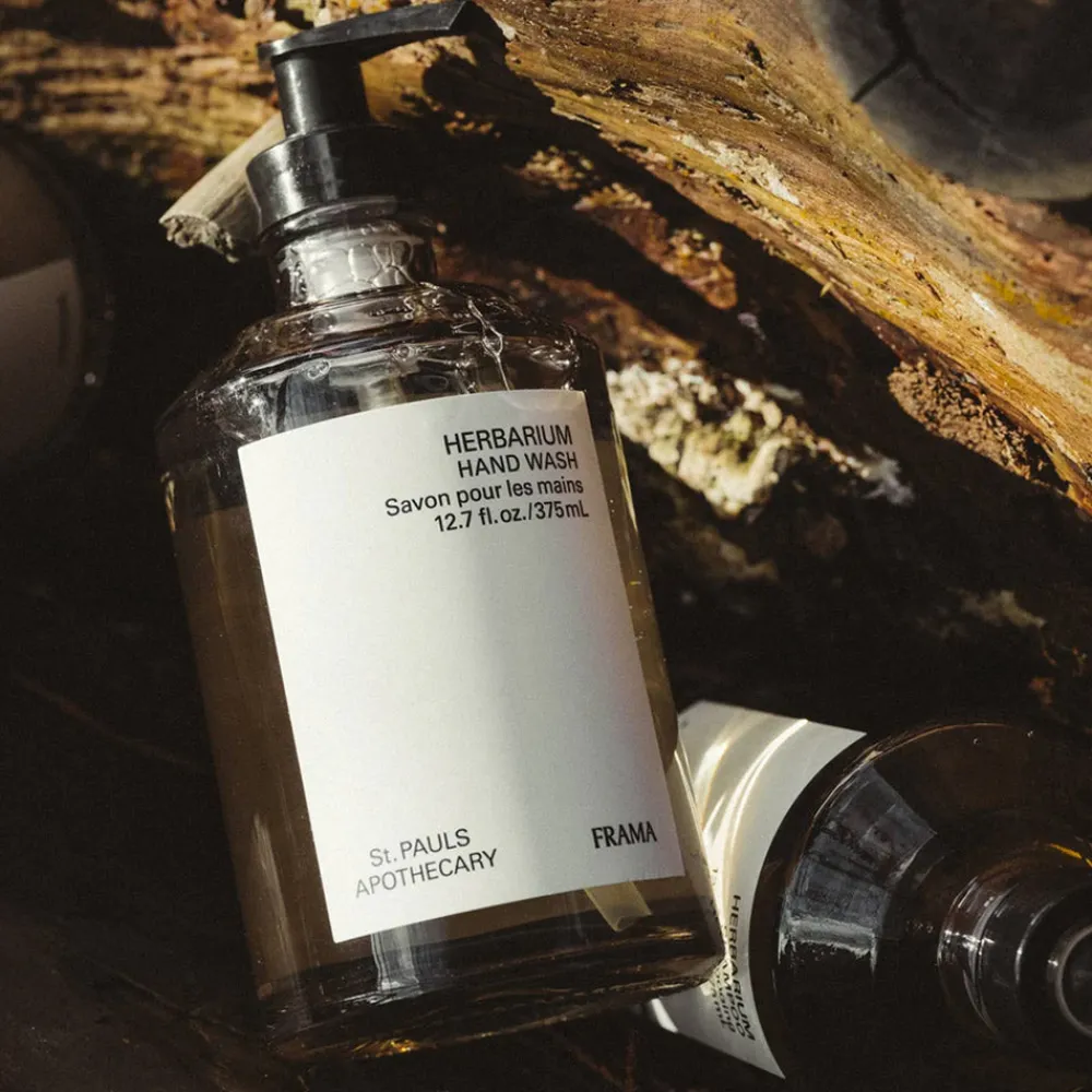 2995 FRAMA APOTHECARY Savon pour les mains Herbarium - Apotechary - 375 ml
