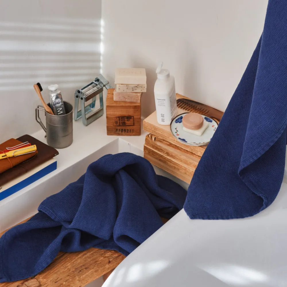 200 LINTEX Serviette de bain en lin - Nid d'abeille - Bleu Shibori