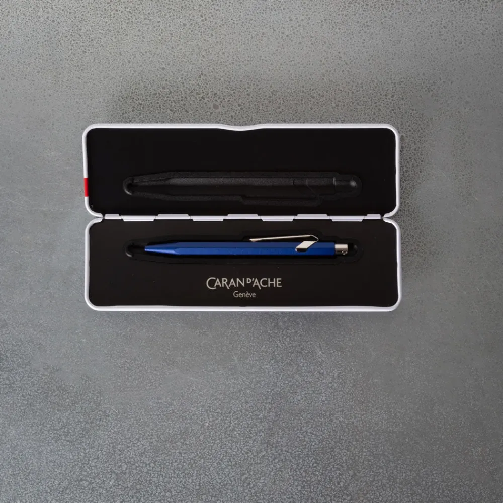 252 CARAN D ACHE Stylo bille 849 COLORMAT-X - Bleu - Caran d'Ache