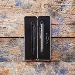 252 CARAN D ACHE Stylo bille Original avec étui argenté - Caran d'Ache