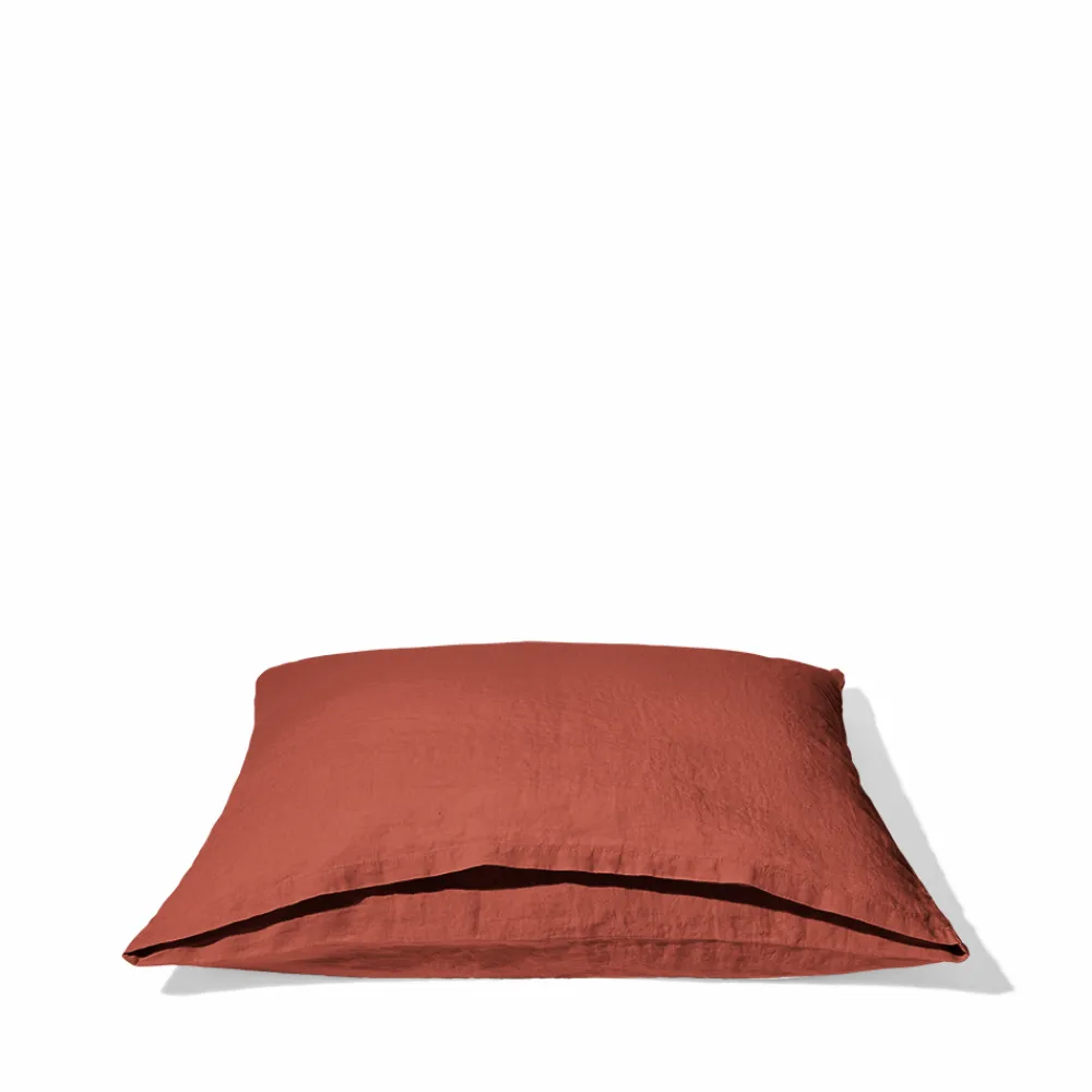 200 LINTEX Taie d'oreiller en lin lavé - Rouge Urushi