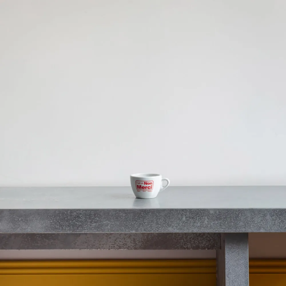 1859 ESSEASCREEN Tasse à expresso et sa soucoupe - Café de Non Merci
