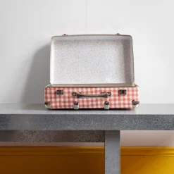 256 KAZETO Valise rigide en carton bouilli - Vichy Rose Elafonissi
