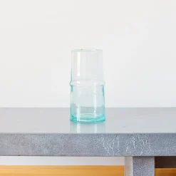 1286 HOUSEHOLD HARDWARE Vase Incline en verre recyclé
