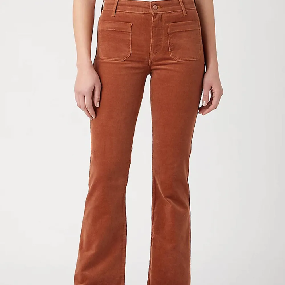 Women Wrangler - Pantalon Flare - Marron