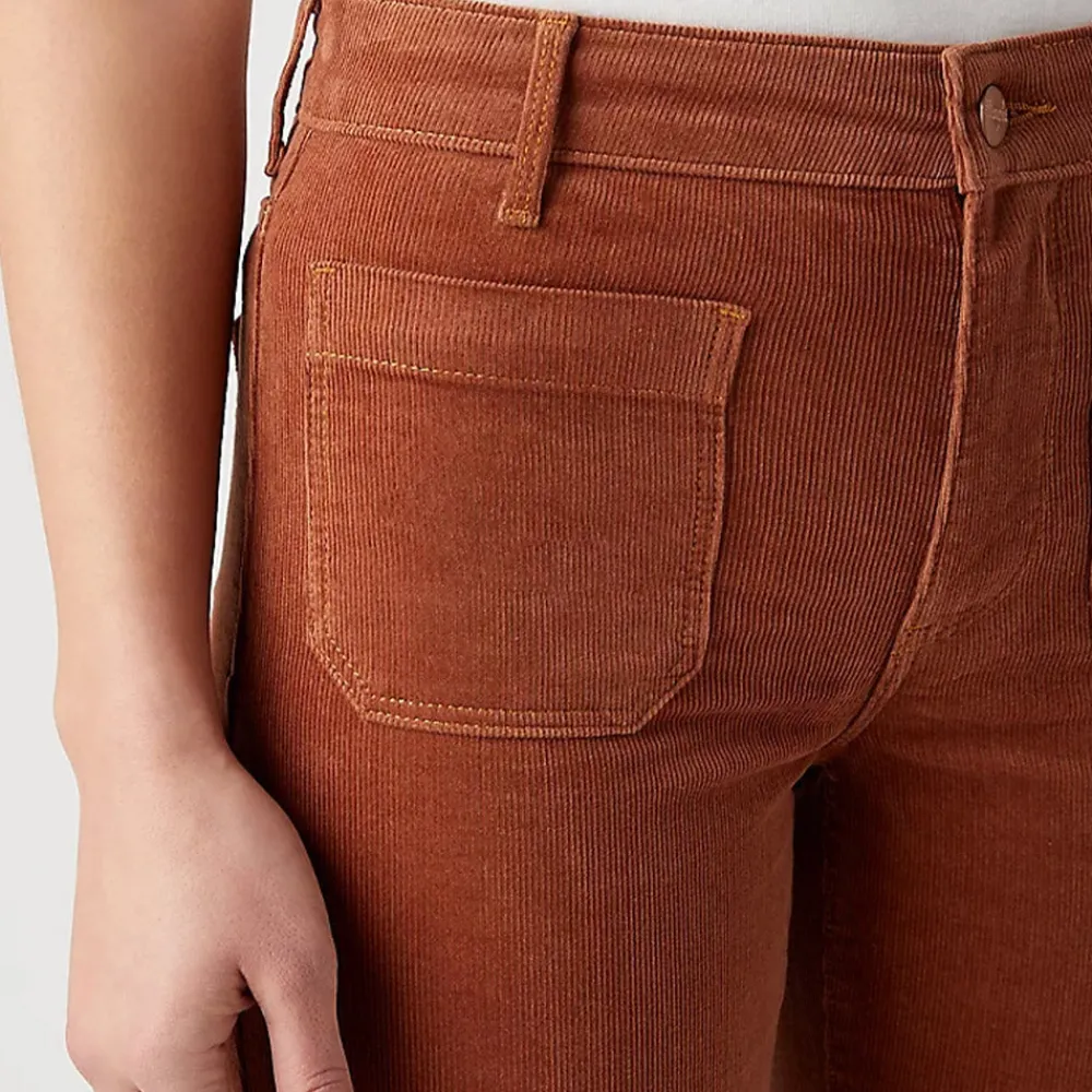 Women Wrangler - Pantalon Flare - Marron
